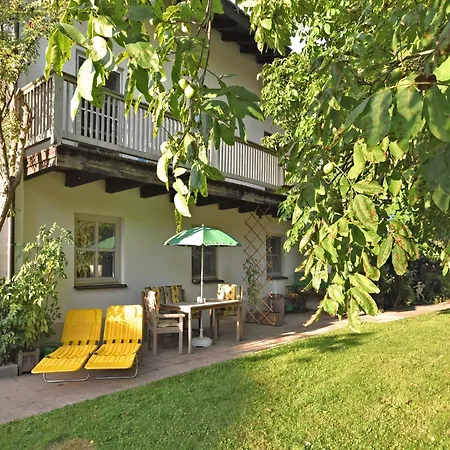 Gemuetliche In Flussnaehe In Bayern *
