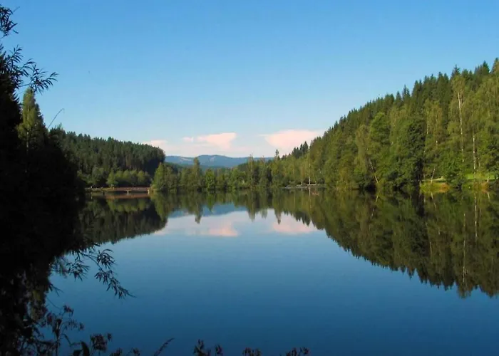 Gemuetliche In Flussnaehe In Bayern アパート *