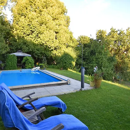 Gemuetliche In Flussnaehe In Bayern ريغين